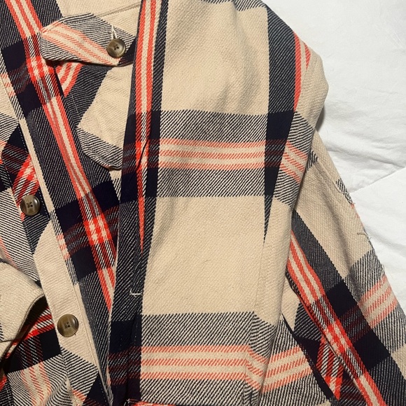 AE Offline Shacket - Picture 6 of 7